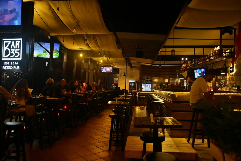 Bar 35 Broumana on Saturday Night